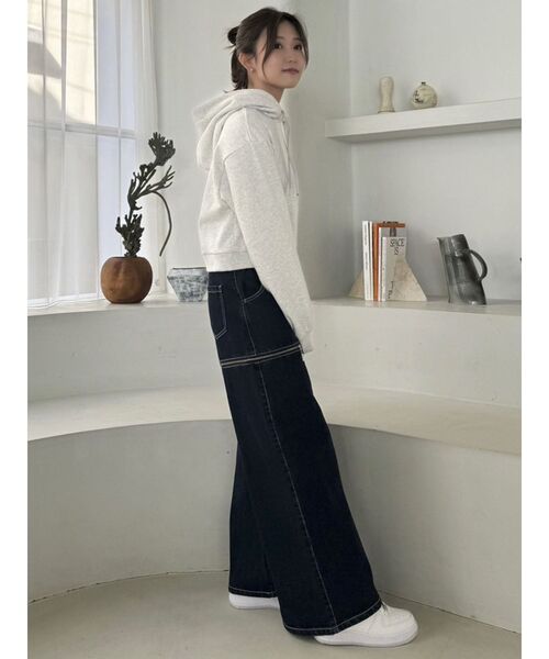 dazzlin(ダズリン)の「【CALNAMURコラボ】ロゴショートフーディ(パーカー・レディース・グレー/ベージュ/イエロー・FREE)」の11枚目の写真