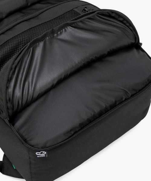 国内未発売 THE NORTH FACE(ザ・ノースフェイス)/カラビナミニポーチ付