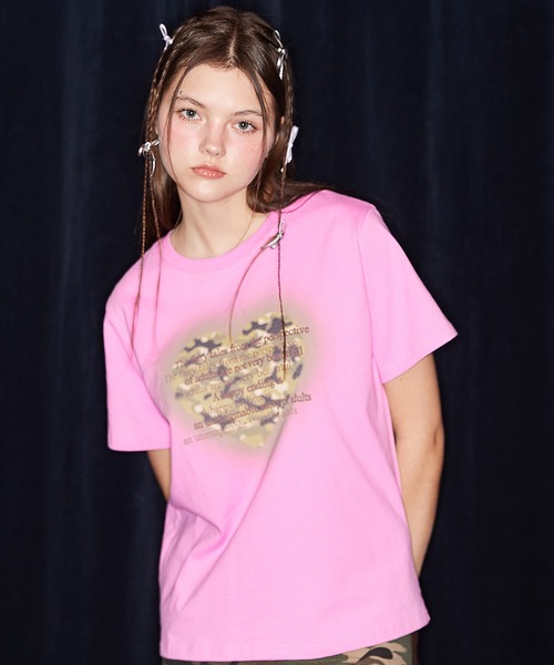 ★LUVISTRUE★NM HEART HOTFIX TEE(WHITE)★正規品/韓国直送料込 LUV IS TRUE HEART HOTFIX TEE 4BTR1081 (LUV IS TRUE/Tシャツ