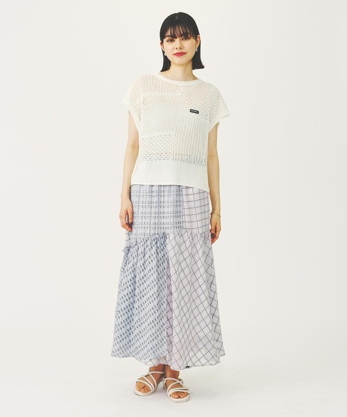 MILKFED.(ミルクフェド)の「SHEER KNIT TOP(Tシャツ/カットソー・レディース・ブラック/ブラウン/ホワイト・ONE SIZE)」の12枚目の写真