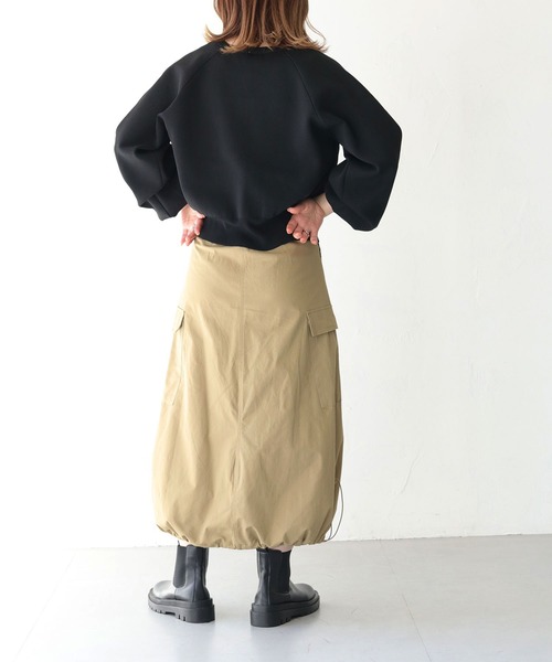 HER CLOSET（ハークローゼット）の「 【HER CLOSET】WEB限定ドローストリングカーゴバルーンスカート WEB LIMITED DRAWSTRING CARGO BALLOON SKIRT（スカート・レディース・ベージュ/ブルー・M）」の13枚目の写真