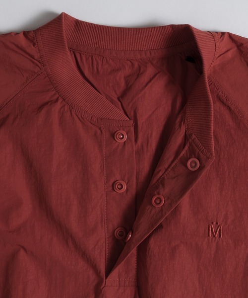 MUHET(ミュエータ)の「ヘンリーナイロントップス(その他トップス・レディース・ブラック/ブルー/レッド・X-LARGE/MEDIUM)」の19枚目の写真