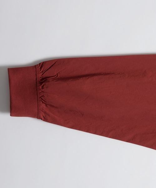 MUHET(ミュエータ)の「ヘンリーナイロントップス(その他トップス・レディース・ブラック/ブルー/レッド・X-LARGE/MEDIUM)」の22枚目の写真