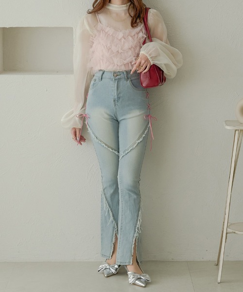 Ambre Neige（アンブルネージュ）の「サイドリボンフリンジデニムパンツ／WEB/EC限定商品（デニムパンツ・レディース・ライトブルー・FREE）」の6枚目の写真