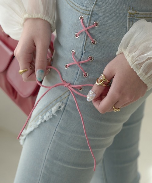 Ambre Neige（アンブルネージュ）の「サイドリボンフリンジデニムパンツ／WEB/EC限定商品（デニムパンツ・レディース・ライトブルー・FREE）」の5枚目の写真