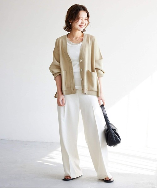 SLOBE IENA（スローブイエナ）の「《追加2》スムースニットカーディガン（カーディガン/ボレロ・レディース・ネイビー/ホワイト/ベージュ系その他/サックスブルー・FREE）」の16枚目の写真