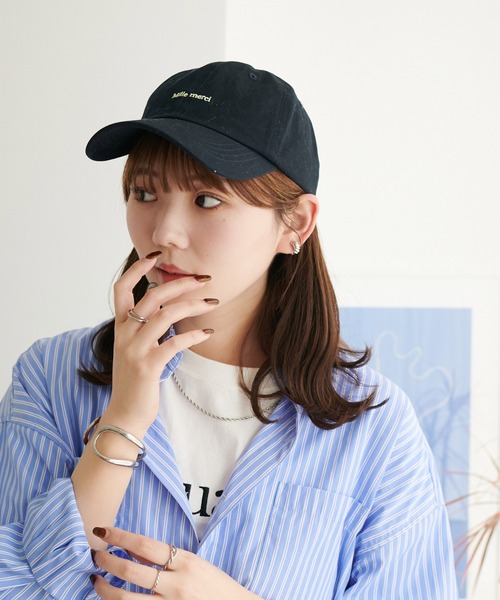 DISCOAT(ディスコート)の「ミニロゴ刺繍キャップ(キャップ・レディース・ライトグレー/ネイビー/アイボリー・FREE)」の7枚目の写真