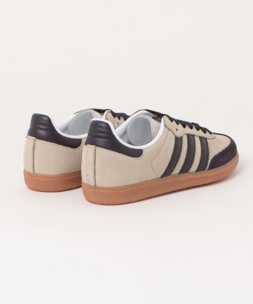emmi(エミ)の「【adidas Originals】SAMBA OG W(スニーカー・レディース・ベージュ・24.5cm/22.5cm/23cm/23.5cm/24cm)」の2枚目の写真