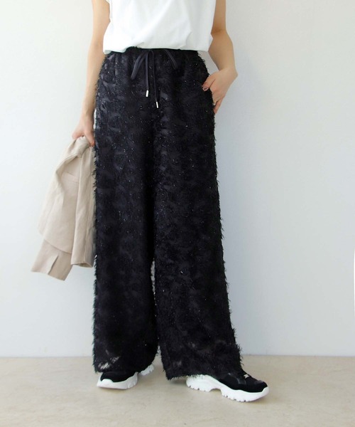Jines（ジネス）の「シアーカットジャカードワイドパンツ（その他パンツ・レディース・アイボリー/ブラック・38）」の2枚目の写真