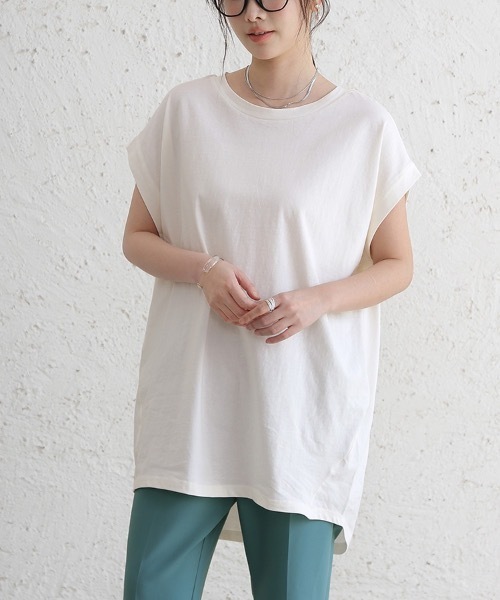 Doux Belle(ドゥーベル)の「コットン半袖ロングTシャツ(Tシャツ/カットソー・レディース・ブラック/ベージュ/オフホワイト・MEDIUM)」の4枚目の写真