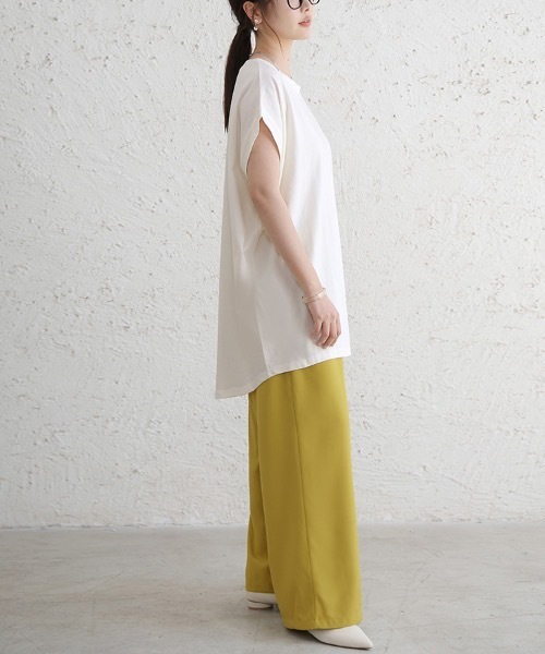 Doux Belle(ドゥーベル)の「コットン半袖ロングTシャツ(Tシャツ/カットソー・レディース・ブラック/ベージュ/オフホワイト・MEDIUM)」の10枚目の写真