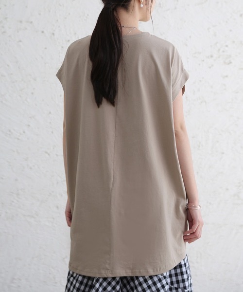 Doux Belle(ドゥーベル)の「コットン半袖ロングTシャツ(Tシャツ/カットソー・レディース・ブラック/ベージュ/オフホワイト・MEDIUM)」の12枚目の写真