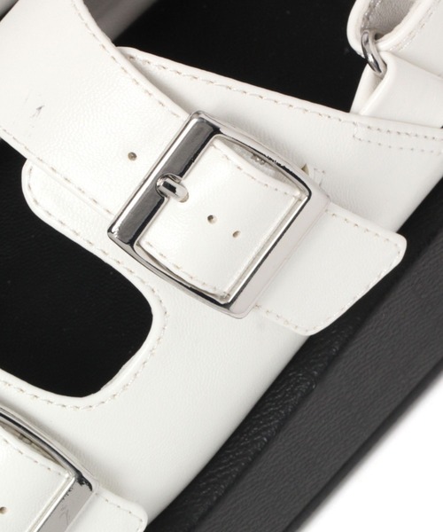 LAKOLE(ラコレ)の「ダブルベルトサンダル / 112700(サンダル・レディース・ブラック/オフホワイト/シルバー・SMALL/MEDIUM/LARGE)」の15枚目の写真