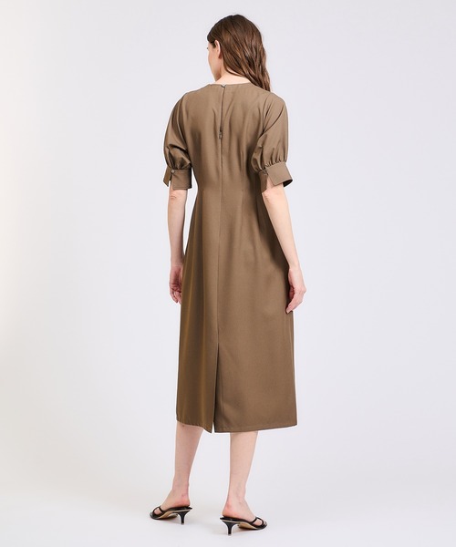 ESTNATION(エストネーション)の「【WEB限定】ESTNATION / ウエストタックワンピース(ワンピース・レディース・ブラウン/ネイビー・36/38)」の4枚目の写真