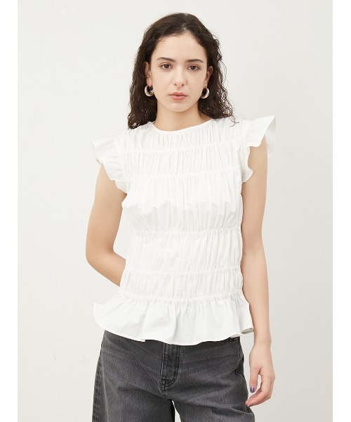 Mila Owen(ミラオーウェン)の「ラッフルシャーリングギャザートップス【手洗い可能】(Tシャツ/カットソー・レディース・ホワイト/ブラック/その他・0/1)」の19枚目の写真