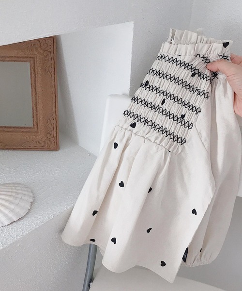 CERCA（チェルカ）の「lulunoix/ハート柄ブラウス N15203（シャツ/ブラウス・キッズ・ホワイト・90cm/100cm/110cm/120cm）」の2枚目の写真