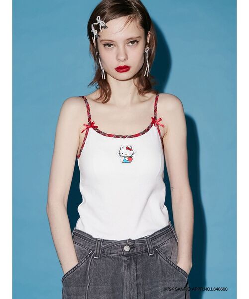 jouetie(ジュエティ)の「【ハローキティコラボ】jouetie×ハローキティ パイピングキャミソール(キャミソール・レディース・オフホワイト/その他1/ブラック・MEDIUM)」の2枚目の写真