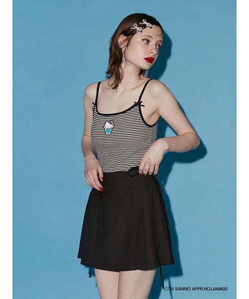 jouetie(ジュエティ)の「【ハローキティコラボ】jouetie×ハローキティ パイピングキャミソール(キャミソール・レディース・オフホワイト/その他1/ブラック・MEDIUM)」の8枚目の写真