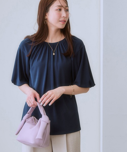 7days Life Styling（セブンデイズライフスタイリング）の「【ひんやり接触冷感】バルーンスリーブトップス（シャツ/ブラウス・レディース・オフホワイト/ブラック/モカ/ネイビー・S/M/L/LL）」の4枚目の写真