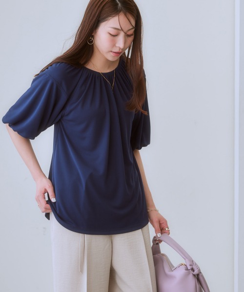 7days Life Styling（セブンデイズライフスタイリング）の「【ひんやり接触冷感】バルーンスリーブトップス（シャツ/ブラウス・レディース・オフホワイト/ブラック/モカ/ネイビー・S/M/L/LL）」の6枚目の写真