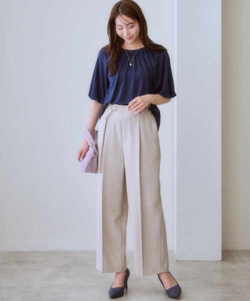 7days Life Styling（セブンデイズライフスタイリング）の「【ひんやり接触冷感】バルーンスリーブトップス（シャツ/ブラウス・レディース・オフホワイト/ブラック/モカ/ネイビー・S/M/L/LL）」の7枚目の写真