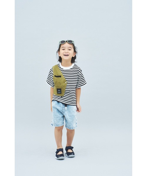 maarook（マルーク）の「ボーダーアシメトリーベストTシャツ（Tシャツ/カットソー・キッズ・ブラック/ブルー・90cm/100cm/110cm/120cm/130cm）」の3枚目の写真