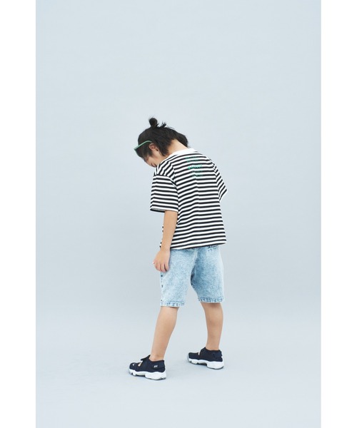 maarook（マルーク）の「ボーダーアシメトリーベストTシャツ（Tシャツ/カットソー・キッズ・ブラック/ブルー・90cm/100cm/110cm/120cm/130cm）」の6枚目の写真