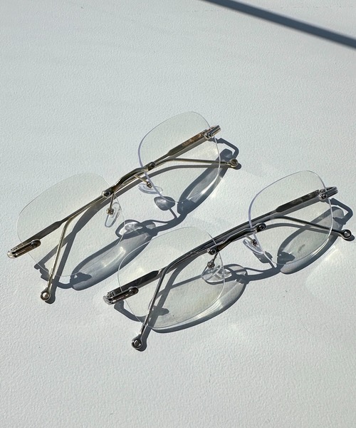 apres jour mignon(アプレジュールミニョン)の「【apresjour mignon×ARIAZ】リムレスメガネ(メガネ・レディース・シルバー/ゴールド・ONESIZE)」の7枚目の写真
