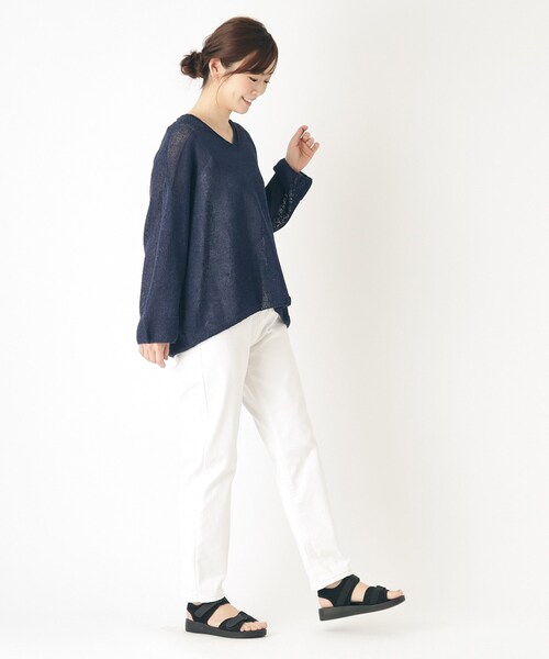 LAURA ASHLEY(ローラアシュレイ)の「【日本製/ワンマイルウェア】ツムギVネックプルオーバー(ニット/セーター・レディース・チャコールグレー/ブルー系その他/アイボリー・38)」の14枚目の写真