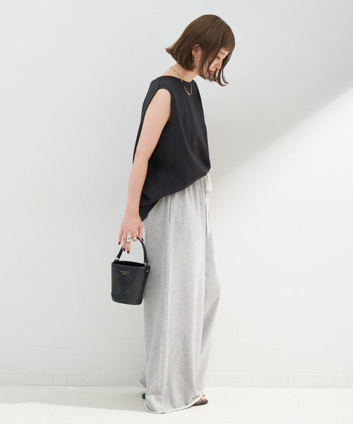 B.C STOCK（ベーセーストック）の「Gleamy/グリーミー ワイドスウェットパンツ（スウェットパンツ・レディース・アイボリー/チャコールグレー・FREE）」の8枚目の写真