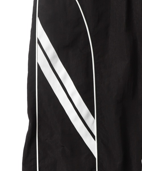 WEGO（ウィゴー）の「WEGO/パイピングトラックパンツ（カーゴパンツ・レディース・ライトグレー/ブラック・FREE）」の20枚目の写真