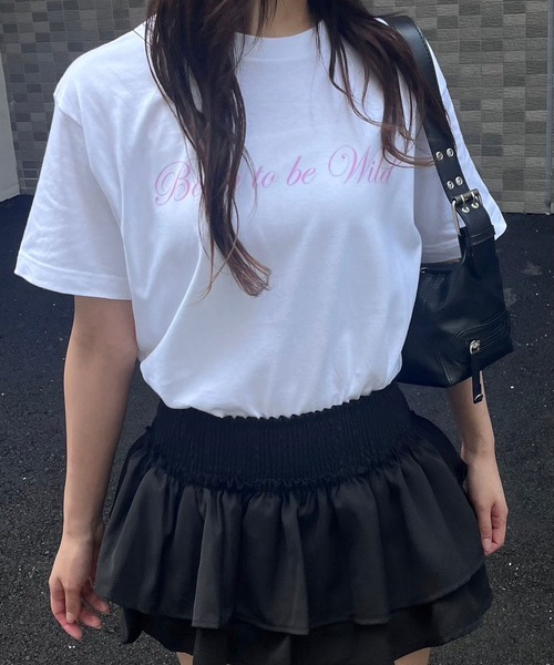 fiere(フィエール)の「英字デザイン半袖Tシャツ(Tシャツ/カットソー・レディース・ホワイト・M/L)」の2枚目の写真
