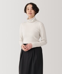 婦人 大豆繊維を使ったリブ編みタートルネック長袖Tシャツ