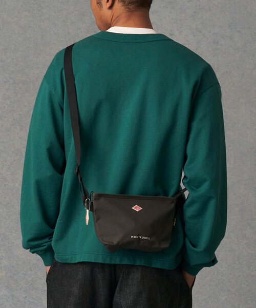 DANTON(ダントン)の「CORDURA CANVAS SHOULDER BAG〈MONTSOURIS〉(ショルダーバッグ・レディース・ブラック/グレイッシュベージュ/ダークグレー/マスタード/ブルー系その他/ダークグリーン・-)」の20枚目の写真