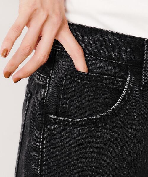 OPAQUE.CLIP（オペークドットクリップ）の「◆≪Lee別注≫ステップヘムテーパードデニムパンツ（デニムパンツ・レディース・ブルー/グレー系その他・03/02）」の11枚目の写真