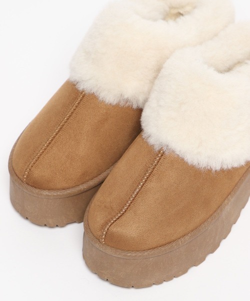 GLOBAL WORK（グローバルワーク）の「厚底ムートンサボ/AND YUA ANY/131641（ブーツ・キッズ・ブラック/キャメル・LARGE/MEDIUM）」の20枚目の写真