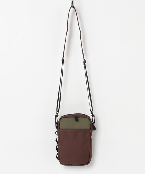KEEN(キーン)の「HARVEST MATERIAL MODULAR TRAVEL / ハーベスト マテリアル モジュラー トラベル ポーチ / アクセサリー(ボディバッグ/ウエストポーチ・メンズ・オリーブ・OS)」の2枚目の写真