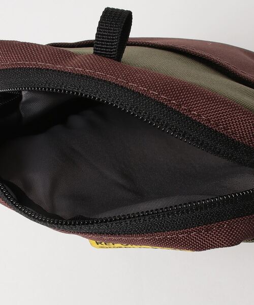 KEEN(キーン)の「HARVEST MATERIAL MODULAR TRAVEL / ハーベスト マテリアル モジュラー トラベル ポーチ / アクセサリー(ボディバッグ/ウエストポーチ・メンズ・オリーブ・OS)」の4枚目の写真