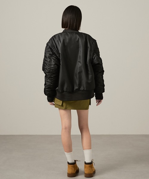 Snap club（スナップクラブ）の「【Snap club】オーバーサイズ2WAY袖脱着MA-1（MA-1・レディース・カーキ/ブラック/シルバー・L/M）」の11枚目の写真