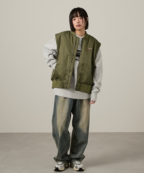 Snap club（スナップクラブ）の「【Snap club】オーバーサイズ2WAY袖脱着MA-1（MA-1・レディース・カーキ/ブラック/シルバー・L/M）」の22枚目の写真
