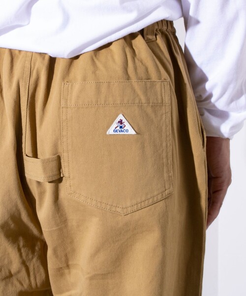 GEVACO（ゲバコ）の「【GEVACO/ゲバコ】イージーウエストストレートパンツ ワンポイントロゴ（チノパンツ・メンズ・ブラック/キャメル/チャコールグレー・M/L）」の15枚目の写真