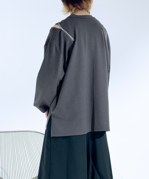 Ellno Loset(エルノロゼット)の「ショルダージップポンチロンT(Tシャツ/カットソー・メンズ・オフホワイト/ブラック/チャコールグレー・LARGE/MEDIUM/SMALL)」の6枚目の写真