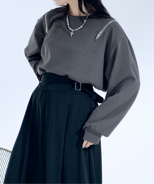 Ellno Loset(エルノロゼット)の「ショルダージップポンチロンT(Tシャツ/カットソー・メンズ・オフホワイト/ブラック/チャコールグレー・LARGE/MEDIUM/SMALL)」の13枚目の写真