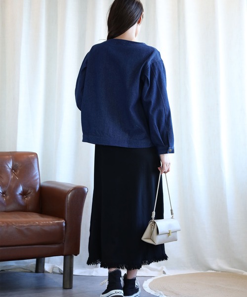aimoha(アイモハ)の「aimoha -original- ノーカラーバルーンスリーブショット丈デニムジャケット(デニムジャケット・レディース・ブラック/ネイビー・FREE)」の17枚目の写真