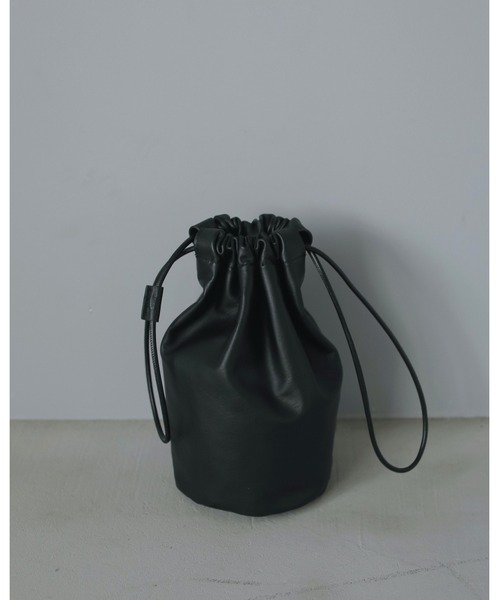 anuke（アンヌーク）の「Leather Tube Bag（ハンドバッグ）」 - WEAR