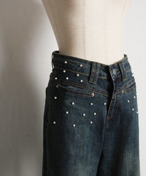 tocco closet(トッコ クローゼット)の「【ZOZO限定】スパークルパールデニムパンツ(デニムパンツ・レディース・ブルー・M)」の15枚目の写真
