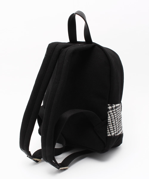 LBC（エルビーシー）の「MOON RUCKSACK                   （バックパック/リュック・レディース・ブラック/レッド/グリーン・ONE SIZE）」の5枚目の写真