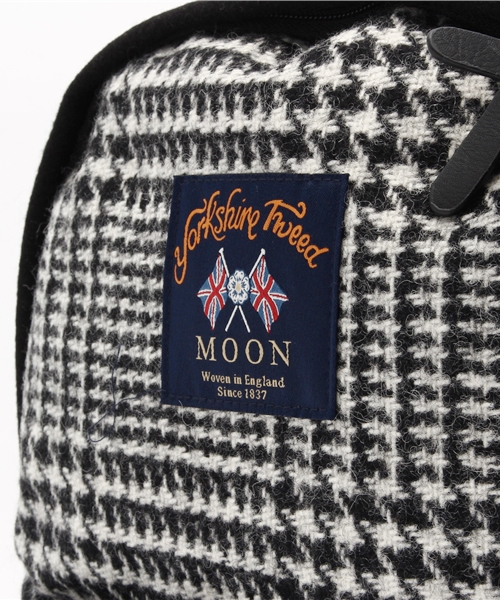 LBC（エルビーシー）の「MOON RUCKSACK                   （バックパック/リュック・レディース・ブラック/レッド/グリーン・ONE SIZE）」の6枚目の写真