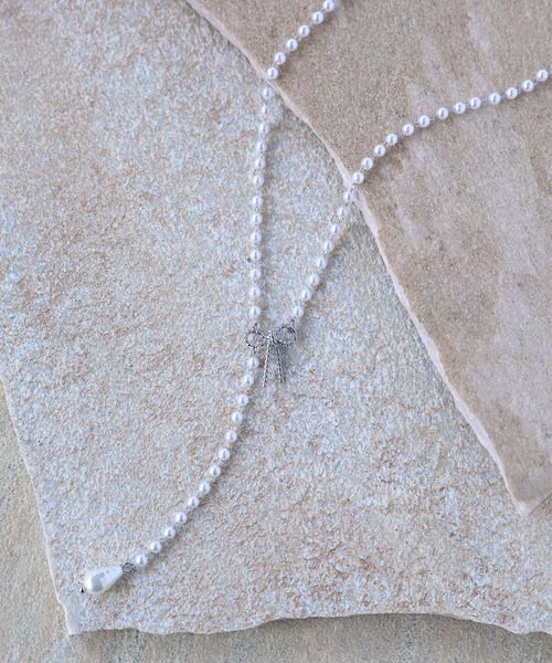 Riberry（リベリー）の「パールチェーンリボンロングネックレス（ネックレス・レディース・ゴールド/シルバー・FREE）」の11枚目の写真