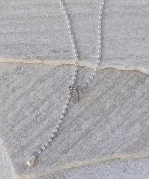 Riberry（リベリー）の「パールチェーンリボンロングネックレス（ネックレス・レディース・ゴールド/シルバー・FREE）」の10枚目の写真